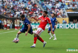 九游官网-穆古鲁扎重返赛场，领先优势明显首场状态出色，切尔西观众沸腾！的简单介绍